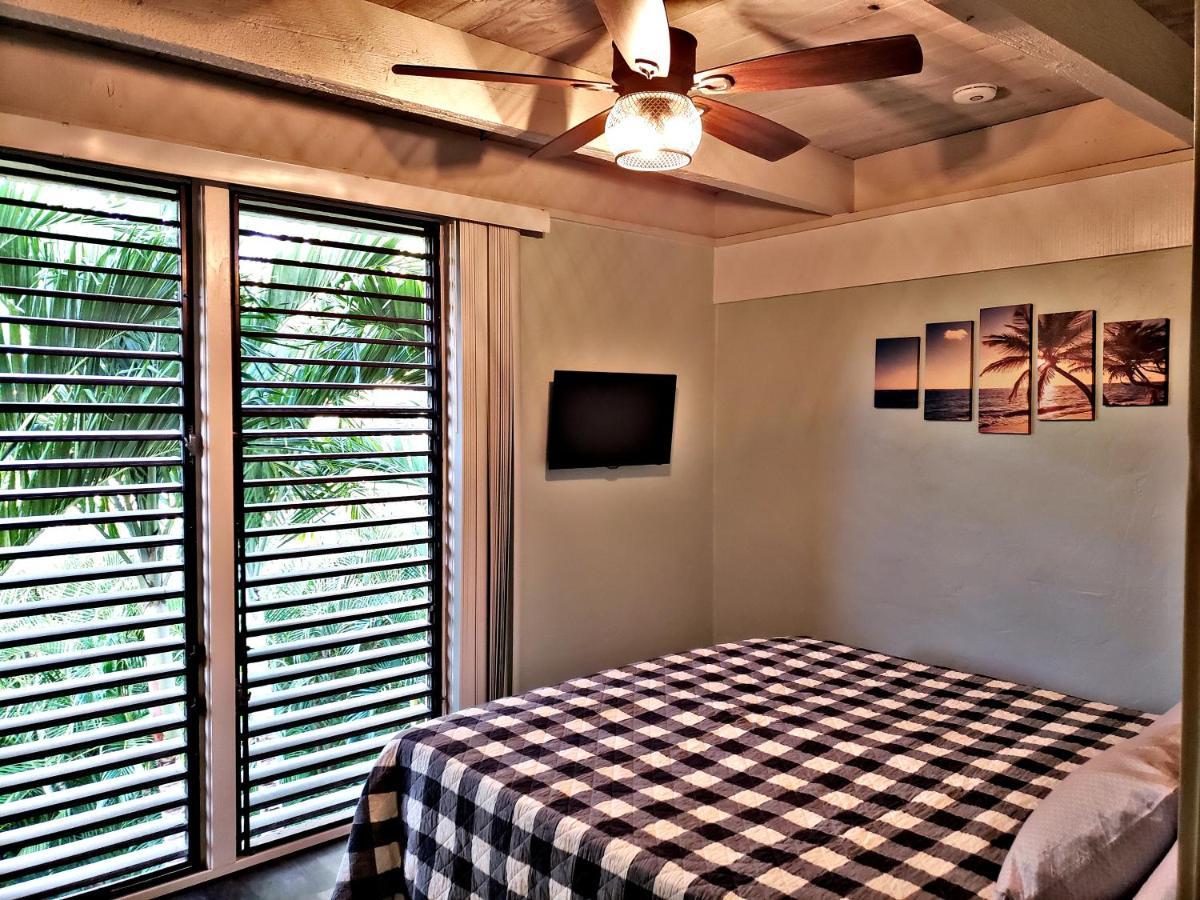 Appartamento Ali'I Banyan Breeze Kailua-Kona Esterno foto