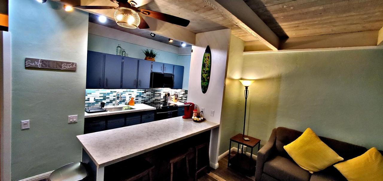 Appartamento Ali'I Banyan Breeze Kailua-Kona Esterno foto